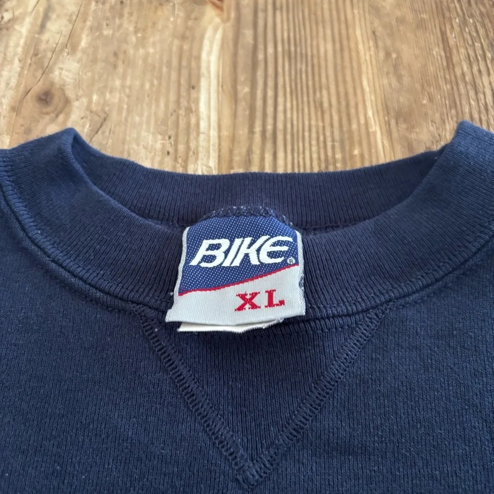 Vintage 90s Dallas Cowboys Pro Line Crewneck Sweatshirt 
Tagged XL - Picture 6 of 10